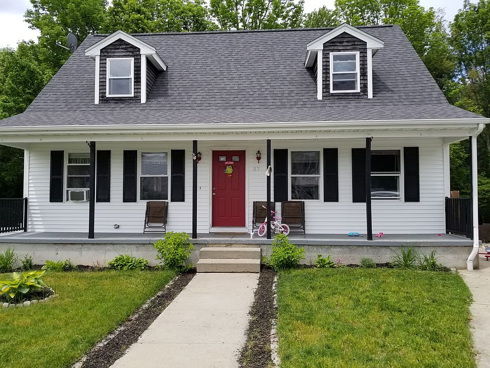 1st image of 27 Christopher Ct