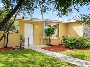 2740 SW 92nd Ave, Miami, FL 33165