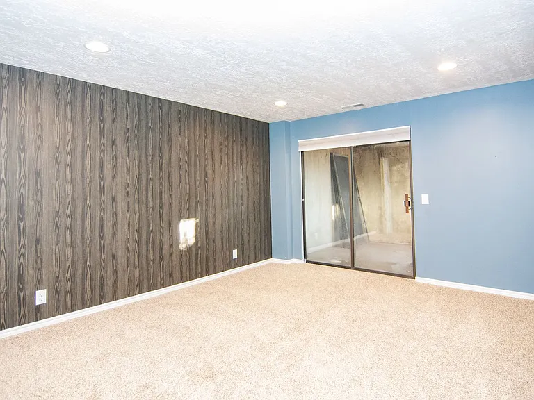 1340 Ridgewood Ln — Photo 17