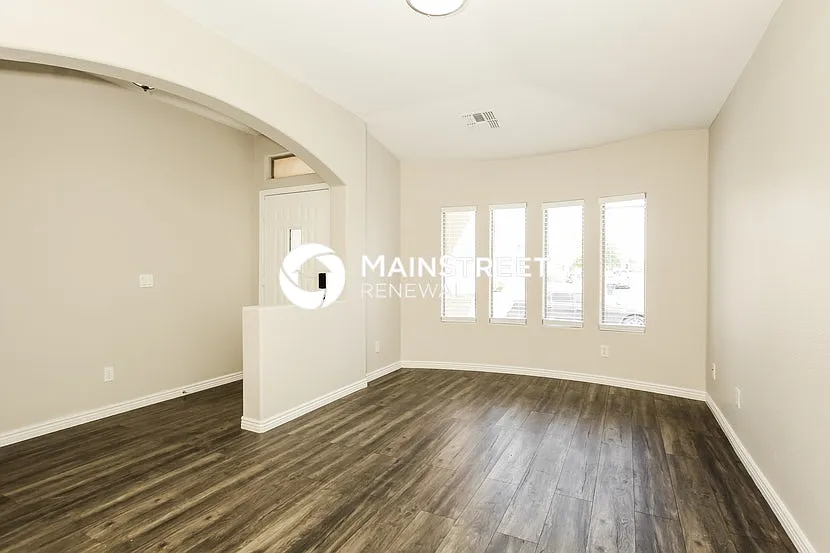 3224 S 92ND DR — Photo 4