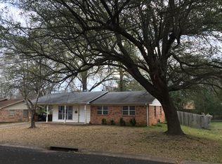 2704 Broadway Blvd, Kilgore, TX 75662