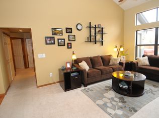 2605 Quail Run Dr, Fairborn, OH 45324