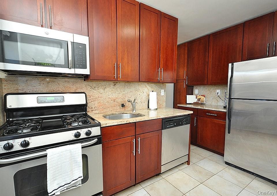1st image of 111 E Hartsdale Avenue #7E