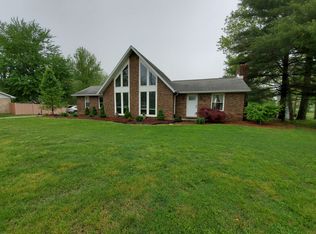 1040 E Baseline Rd, Evansville, IN 47725