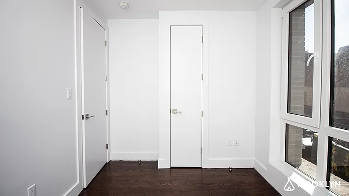 Rented by Nooklyn NYC LLC | media 29