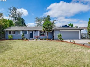 756 Toliver Rd, Molalla, OR 97038