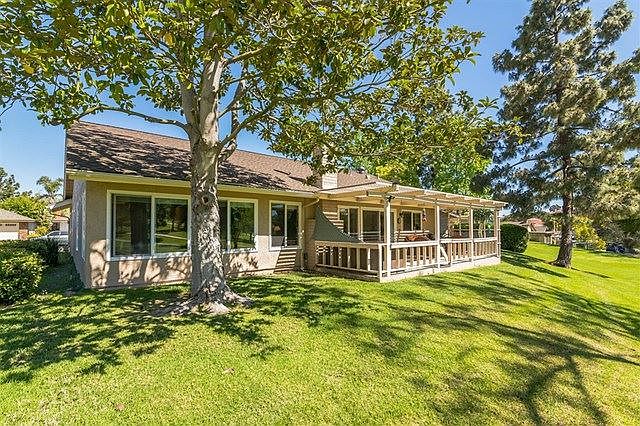 1st image of 1122 La Casa Ln