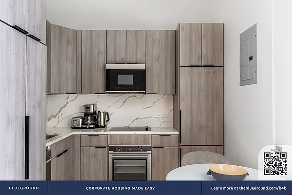 Rented by The Blueground | media 89