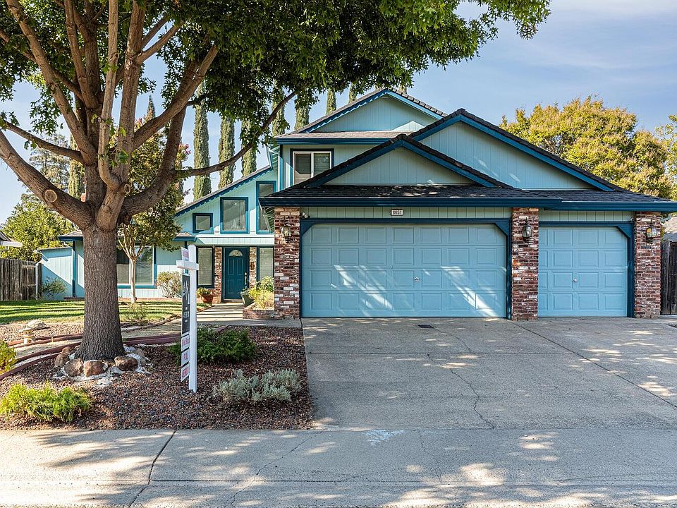1st image of 8651 Blue Jay Way