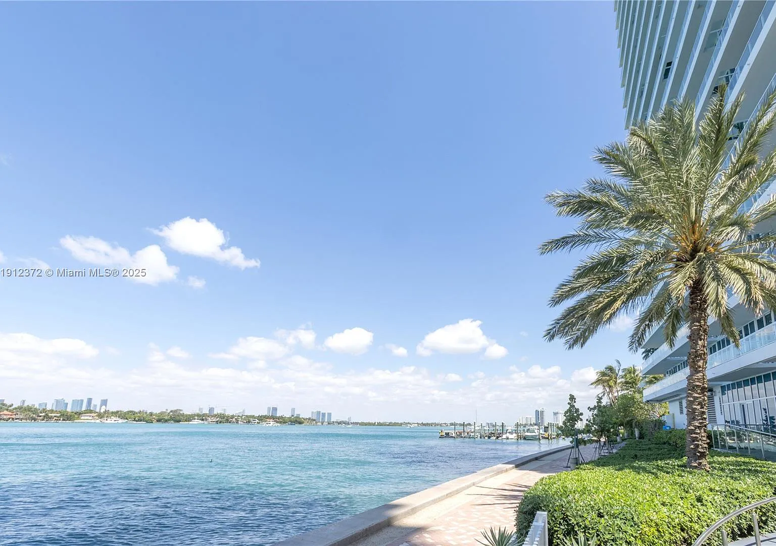 The Bentley Bay Condo — Photo 3