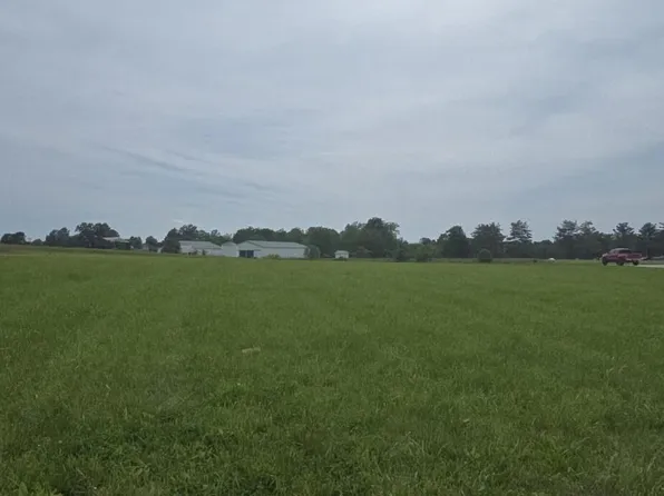 1008 Cordy Ln, Lawrenceburg, KY 40342