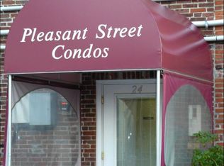 24 Pleasant St APT 3, Bangor, ME 04401