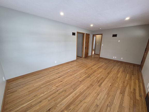 3rd image of 2210 S 51st St