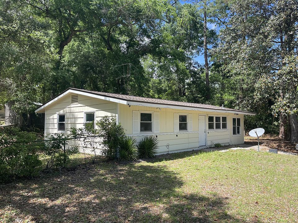 1st image of 3612 Shoreline Dr