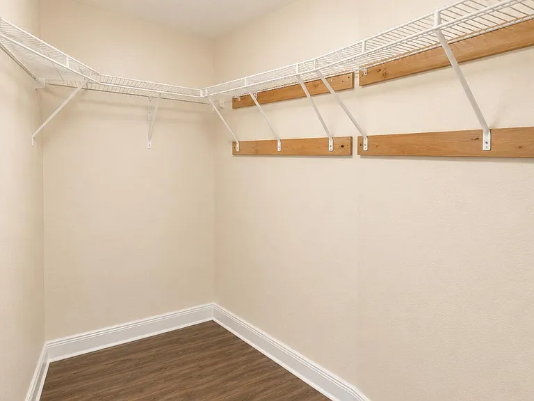 4205 N University Dr #106 — Photo 23