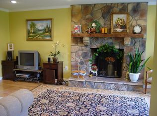 26 Franklin Dr, Plainsboro, NJ 08536