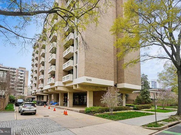 1245 4th St E #409, Washington, DC 20024