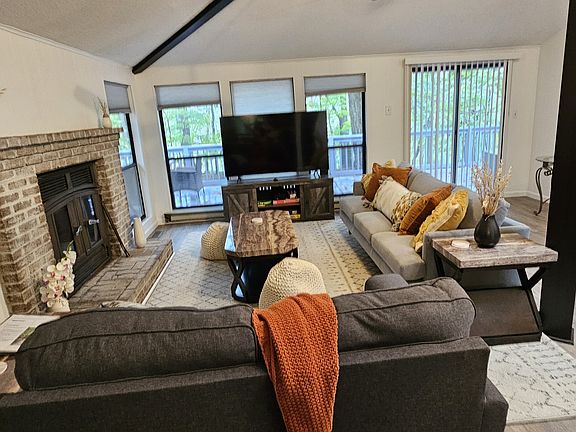 2nd image of 65 Pathfinder Ln