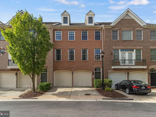 543 Triadelphia Way, Alexandria, VA 22312