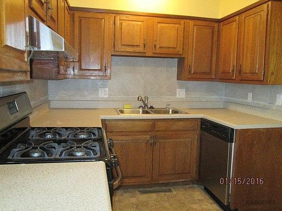 5th image of 5317 Perkins St