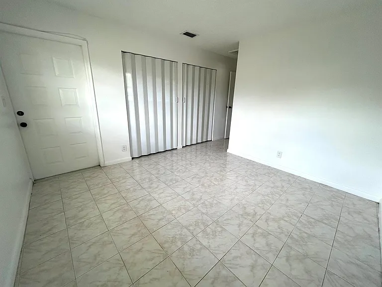 6140 SW 41st Ct — Photo 29