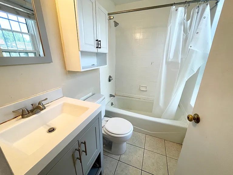 670 Massachusetts Ave #3 — Photo 6
