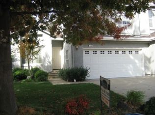 128 Elkins Cir, Folsom, CA 95630