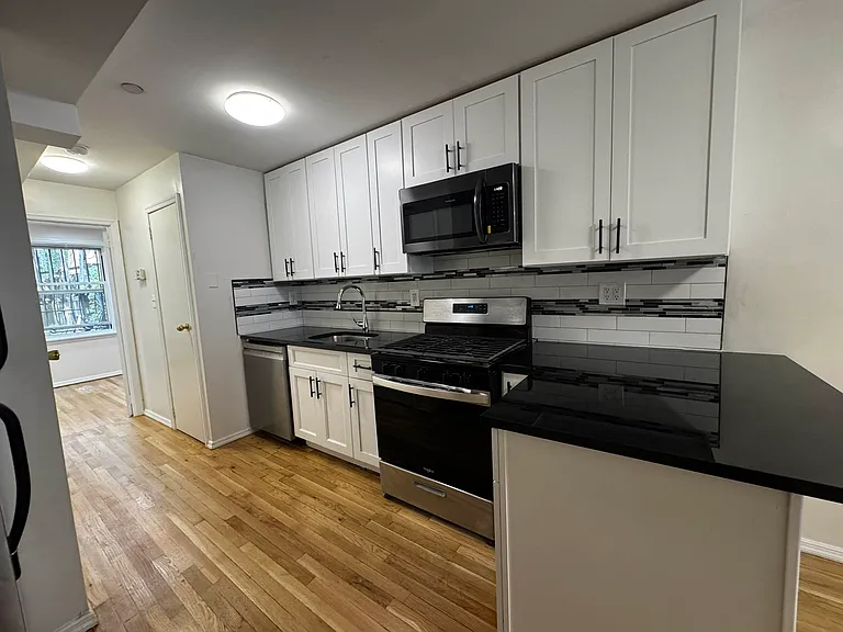 224 Cumberland St #1 — Photo 7