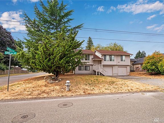 3rd image of 2702 58th Ave NE