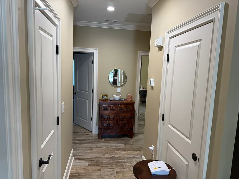 6 Charlton St NW #2 — Photo 4