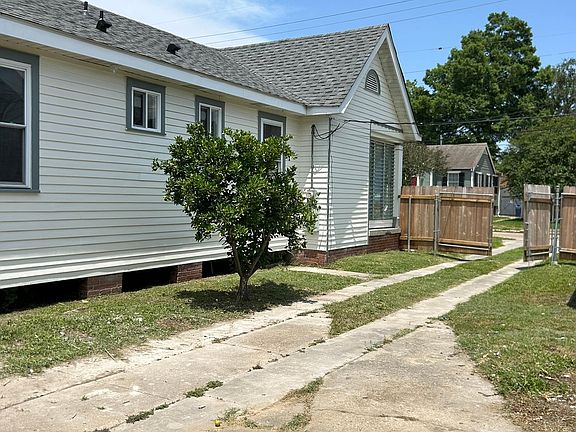 4th image of 4644 Mandeville St