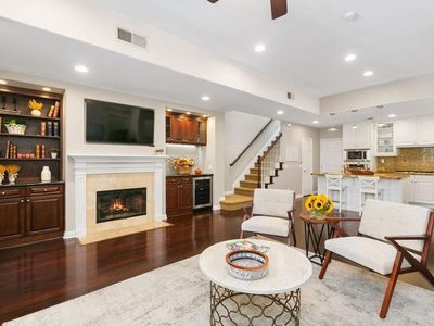 2111 Historic Decatur Rd, San Diego, CA, 92106