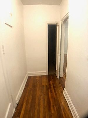 2nd image of 105 Lincoln Rd #18