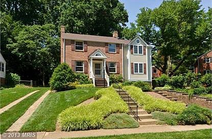 1st image of 7222 Pinewood St