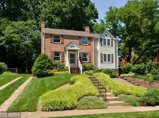 7222 Pinewood St, Falls Church, VA 22046