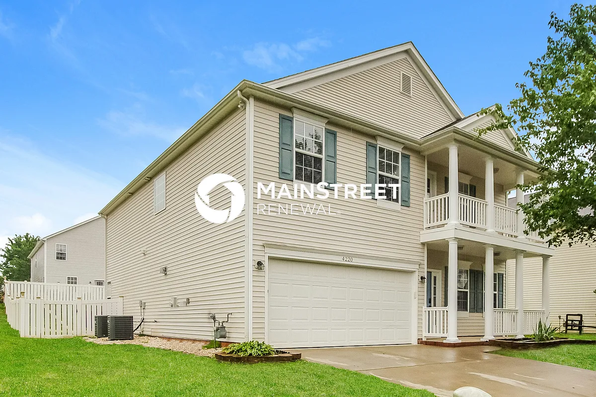 Front View - 4220 High Shoals Dr