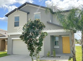 5010 White Chicory Dr, Apollo Beach, FL 33572