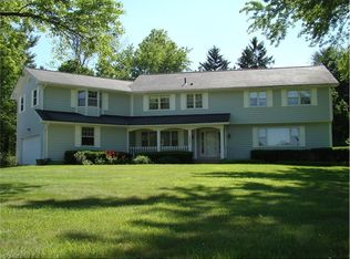 7605 Stow Rd, Hudson, OH 44236