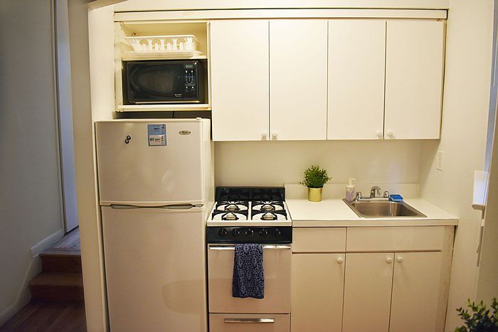 2nd image of 320 Lexington Ave #2C