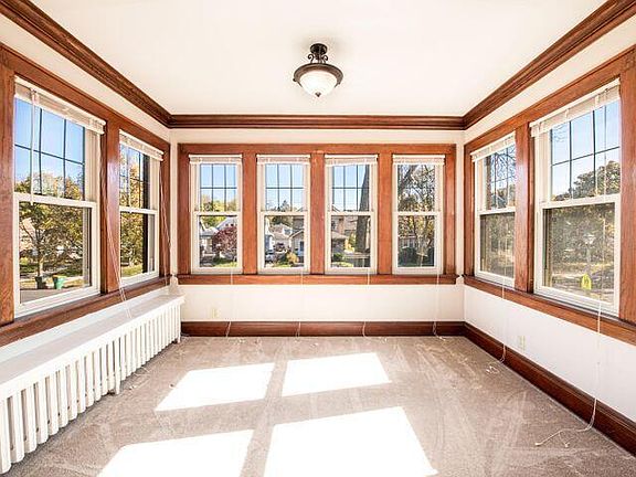 Bonus Office Space Or Reading Nook - Photos are of the upper unit but lower unit is being rented. Finishes and layout are the same.