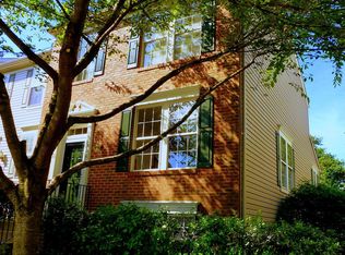 23063 Potomac Hill Sq, Sterling, VA 20166