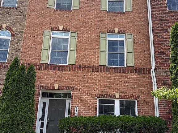 4th image of 13697 Neil Armstrong Ave