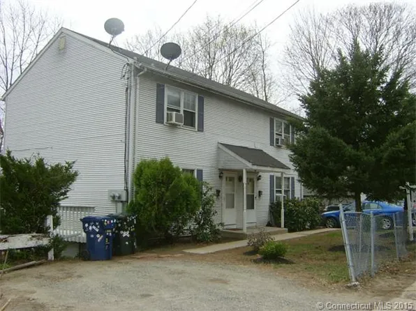 57 Moulton Ct, Willimantic, CT 06226