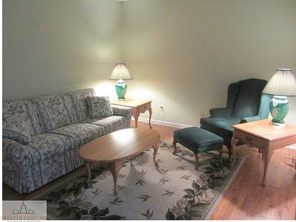 4th image of 11458 W River Dr