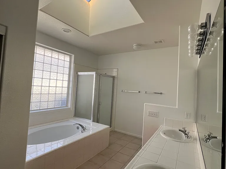 11236 Country Club Dr — Photo 10