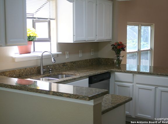 2nd image of 13811 S Village Dr