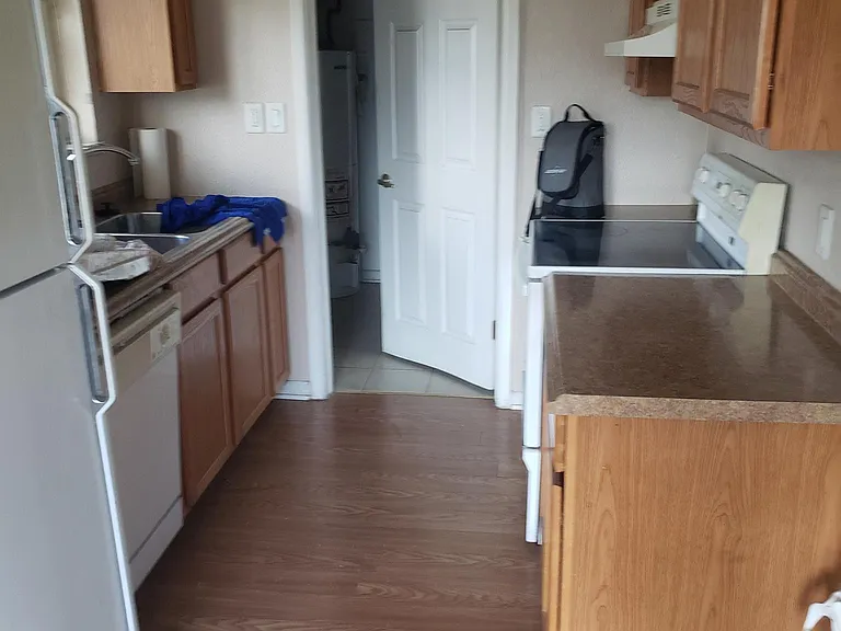 4398 Acoma St — Photo 3