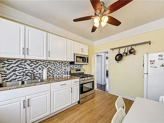 4th image of 7540 Calumet St Floor 2