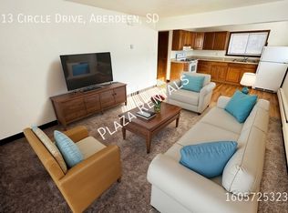 315 S Marshall St APT 9, Aberdeen, SD 57401