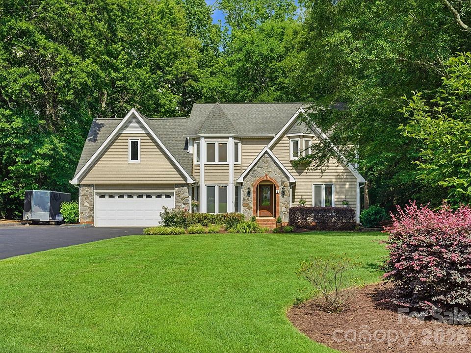 1st image of 1938 Candlewick Dr